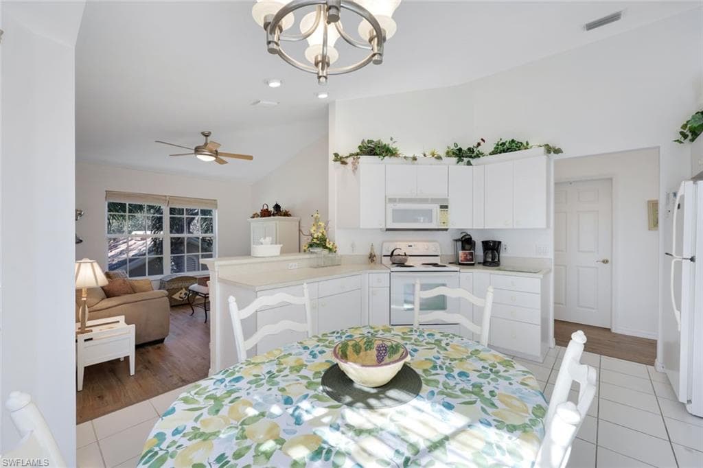 20161 Seagrove ST 108-10