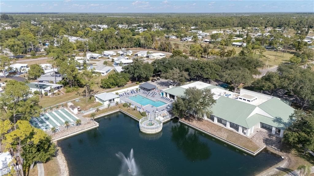19440 Pony LN, NORTH FORT MYERS FL 33903-32