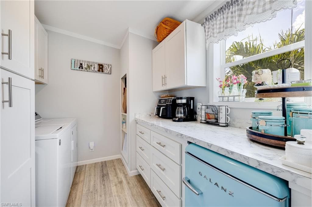 19440 Pony LN, NORTH FORT MYERS FL 33903-24