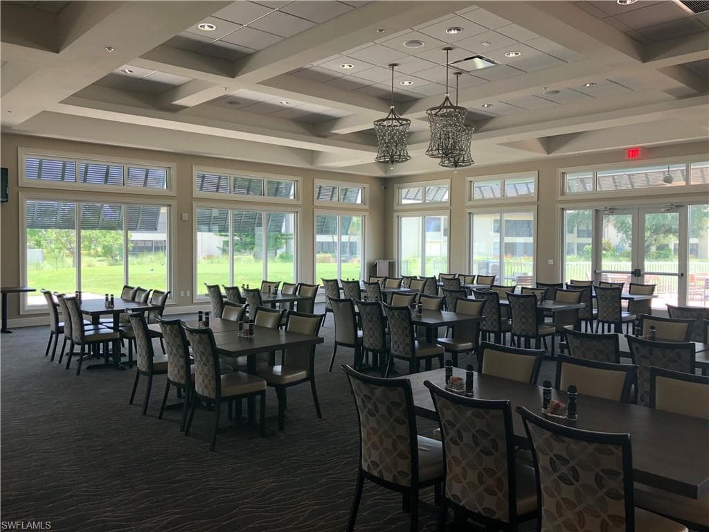 5770 Trailwinds DR # 211, FORT MYERS FL 33907-32