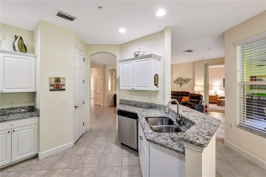 26401 Lucky Stone RD # 102, BONITA SPRINGS FL 34135-8