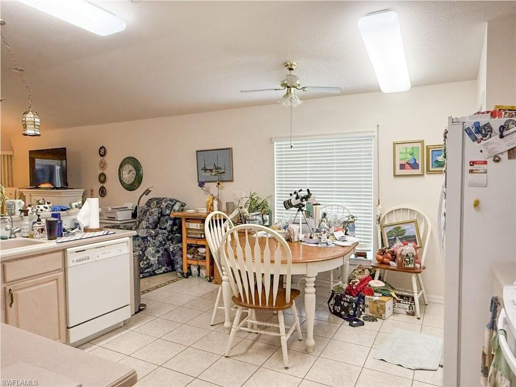 7442 Meldin CT, NAPLES FL 34104-11