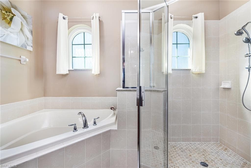 5710 Whispering Willow WAY, FORT MYERS FL 33908-21