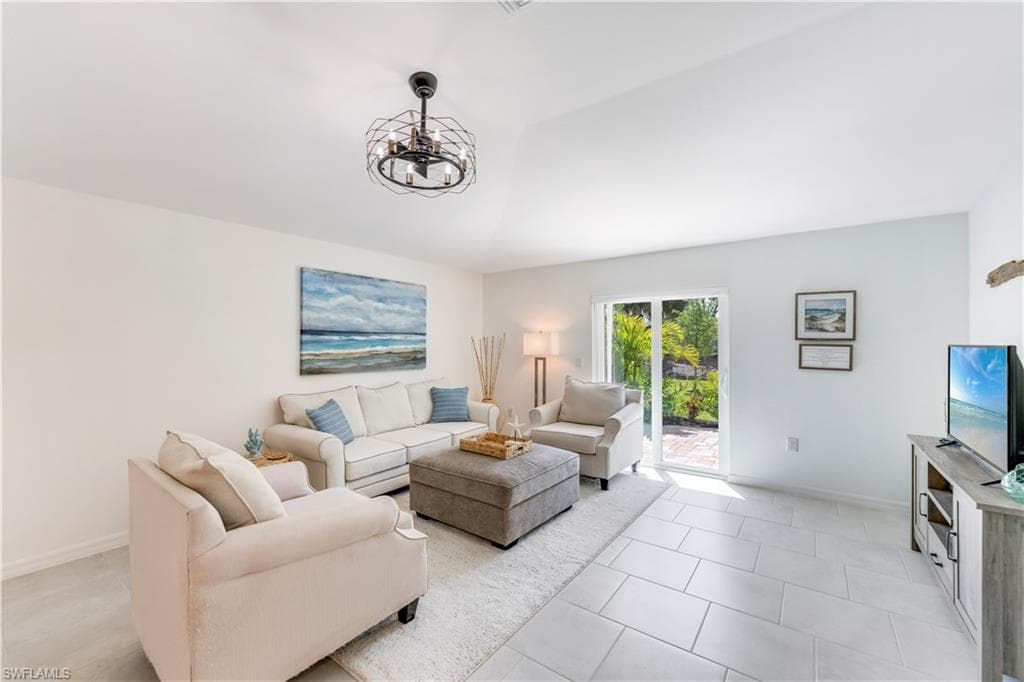 3801 Treasure Oak WAY, FORT MYERS FL 33905-19