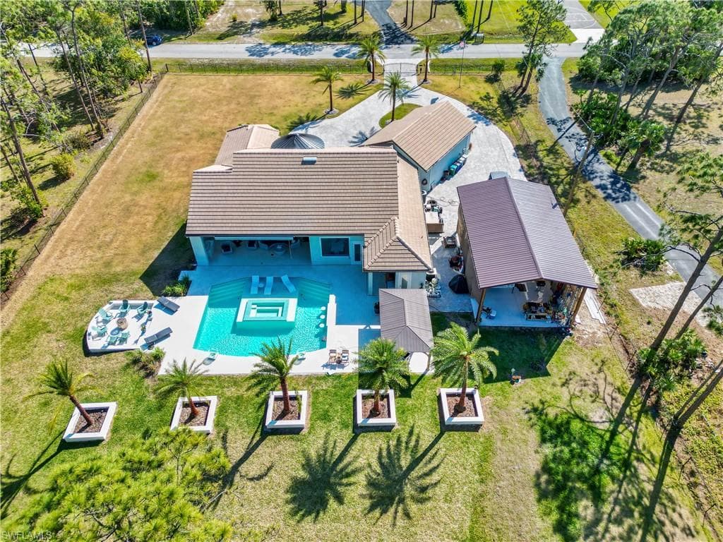 24344 Dietz DR, BONITA SPRINGS FL 34135-3