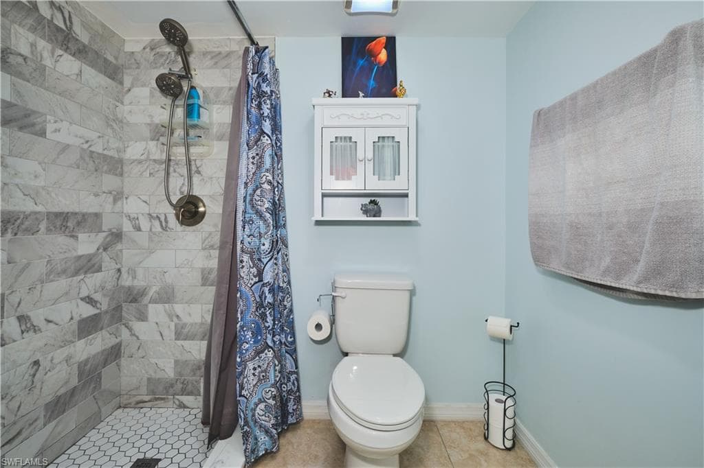 1051 Palm AVE # 117, NORTH FORT MYERS FL 33903-22