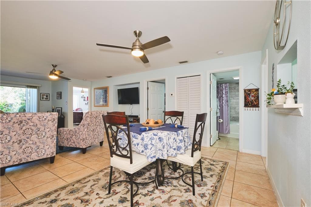 1051 Palm AVE # 117, NORTH FORT MYERS FL 33903-11