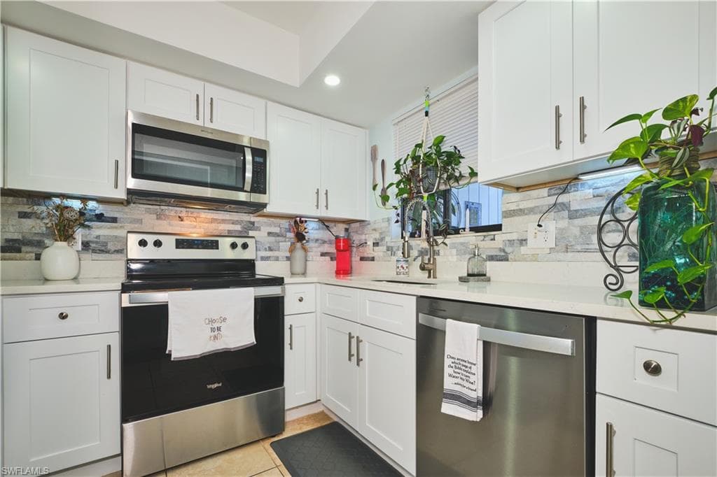 1051 Palm AVE # 117, NORTH FORT MYERS FL 33903-7