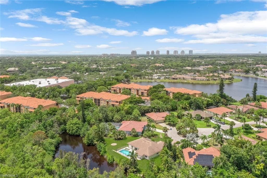 27164 Edenbridge CT, BONITA SPRINGS FL 34135-5