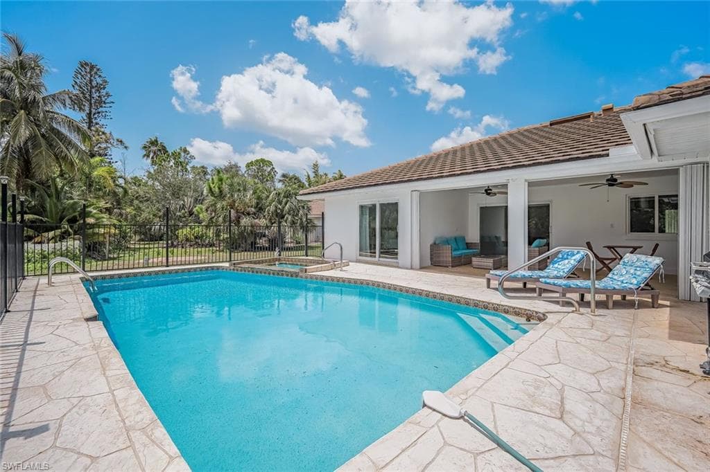 27164 Edenbridge CT, BONITA SPRINGS FL 34135-4