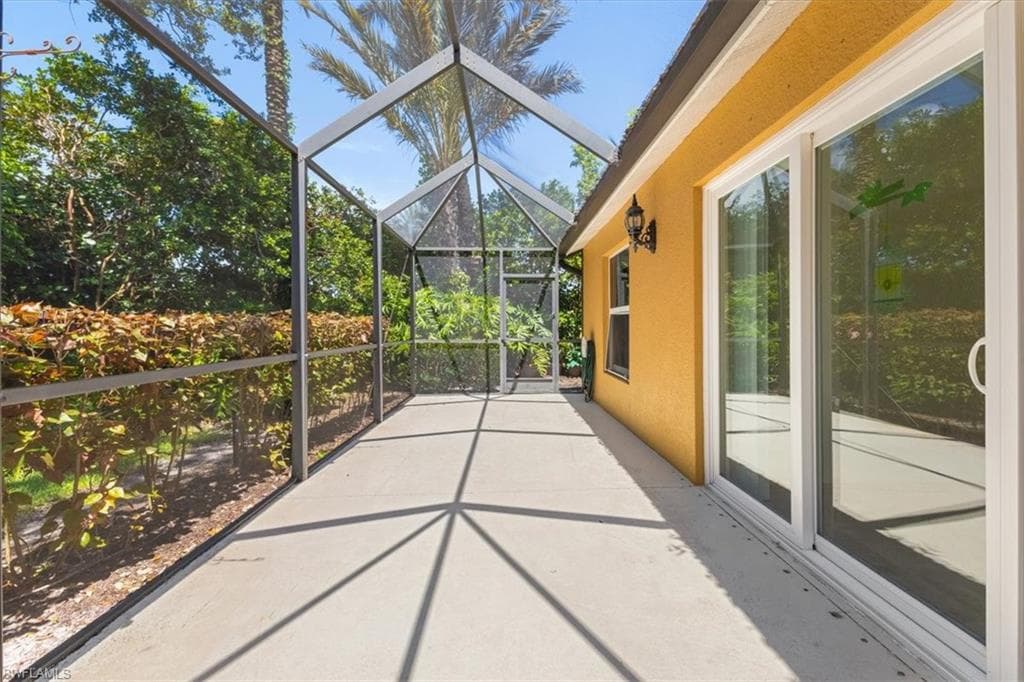 15073 Cortona WAY, NAPLES FL 34120-32