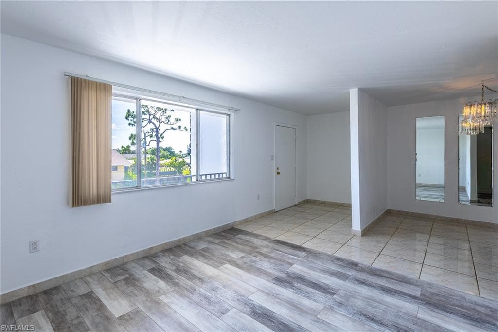 4906 Victoria DR # 313, CAPE CORAL FL 33904-5