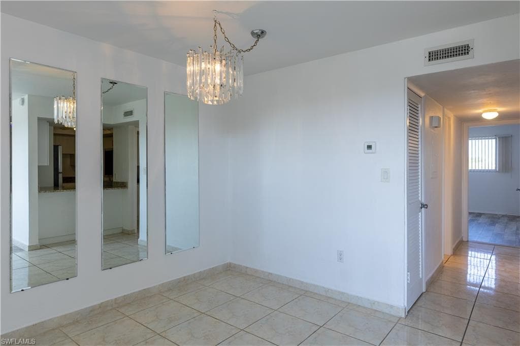 4906 Victoria DR # 313, CAPE CORAL FL 33904-6