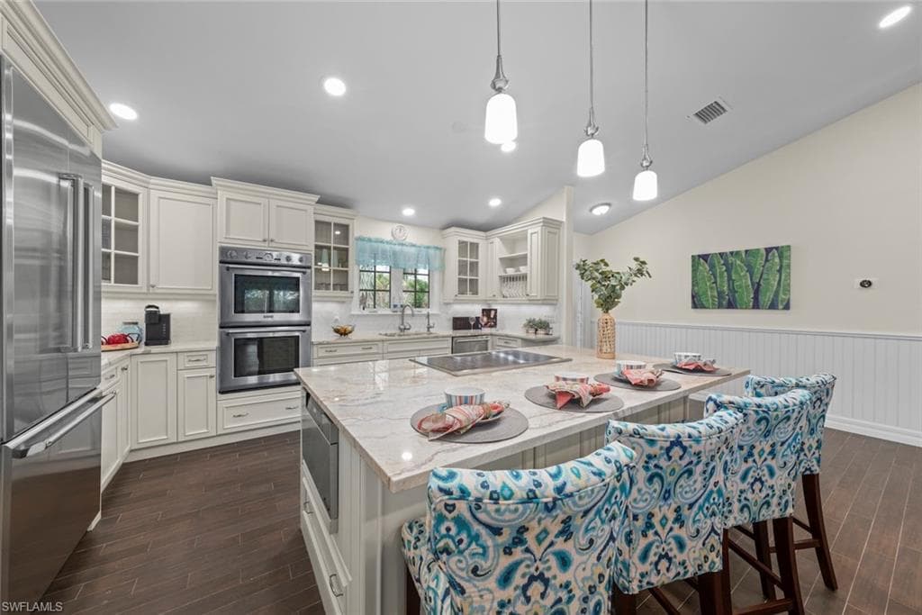 2596 Roosevelt PL, SANIBEL FL 33957-5