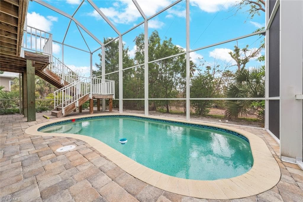 2596 Roosevelt PL, SANIBEL FL 33957-31