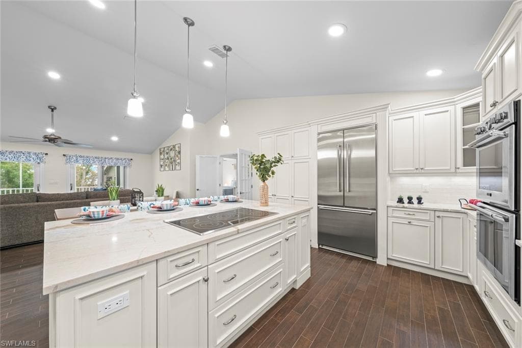 2596 Roosevelt PL, SANIBEL FL 33957-8