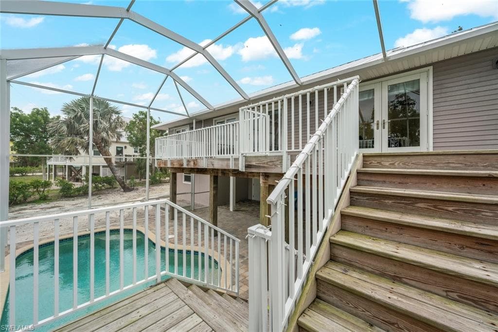 2596 Roosevelt PL, SANIBEL FL 33957-33