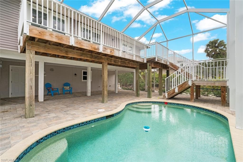 2596 Roosevelt PL, SANIBEL FL 33957-32