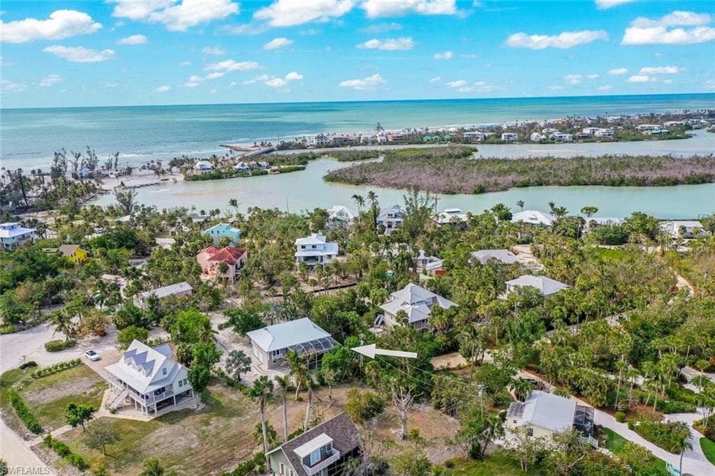 2596 Roosevelt PL, SANIBEL FL 33957-39