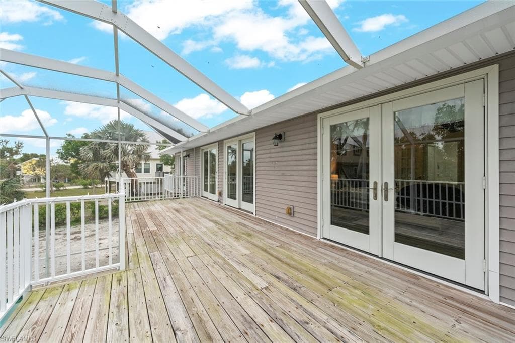 2596 Roosevelt PL, SANIBEL FL 33957-34