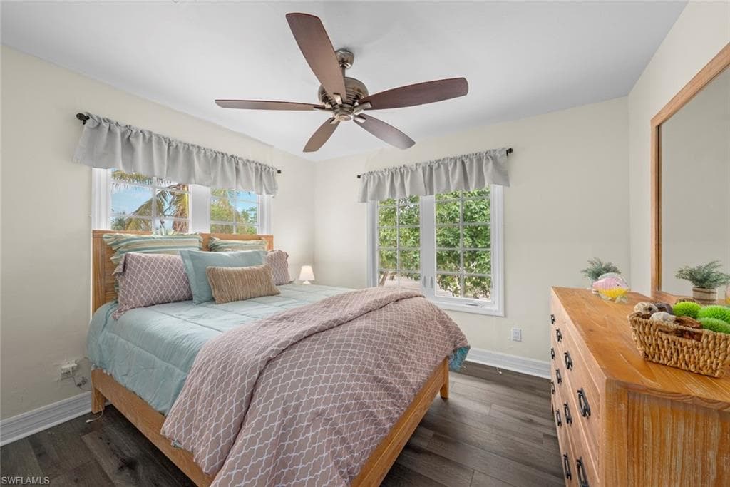 2596 Roosevelt PL, SANIBEL FL 33957-28