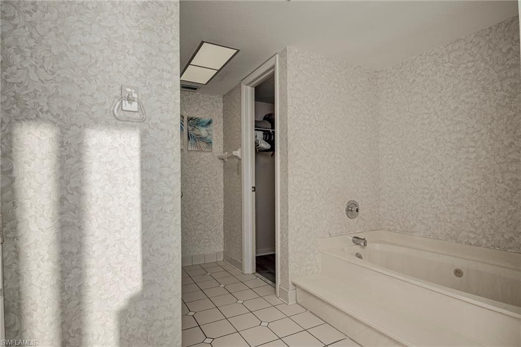 17080 Harbour Point DR # 1116, FORT MYERS FL 33908-21