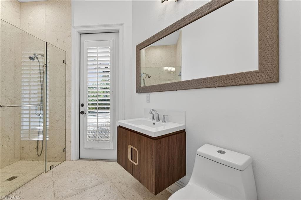 14668 Beaufort CIR, NAPLES FL 34119-21