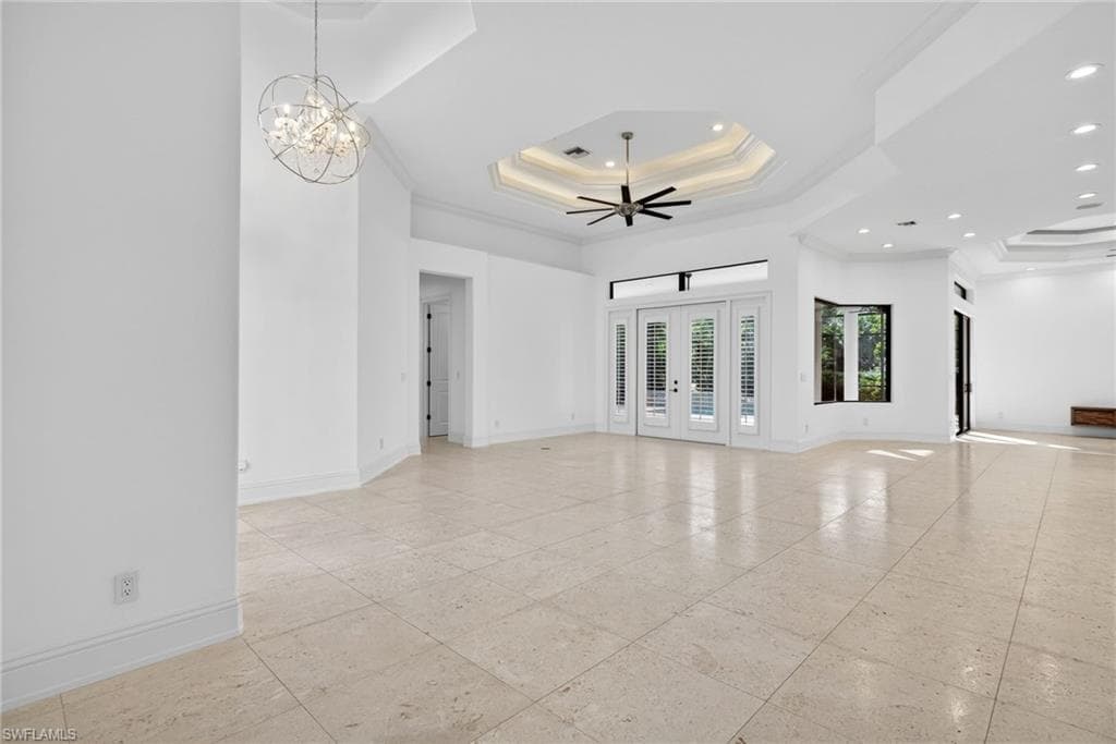 14668 Beaufort CIR, NAPLES FL 34119-6