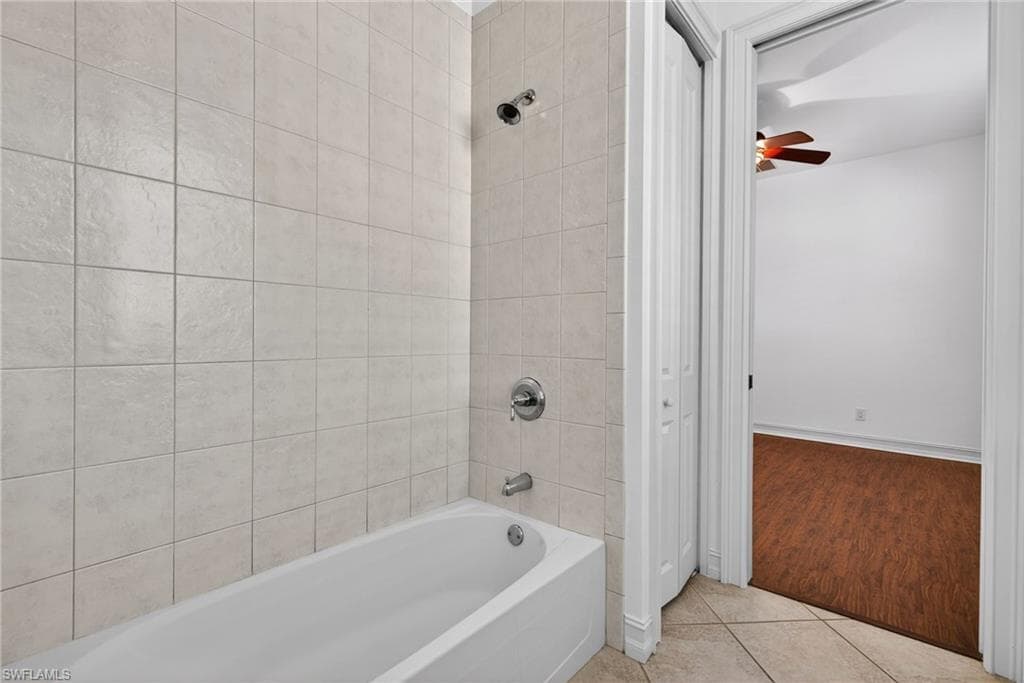 14668 Beaufort CIR, NAPLES FL 34119-27