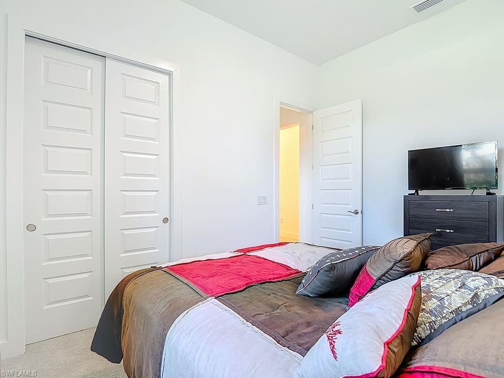 4250 Annapolis AVE-21