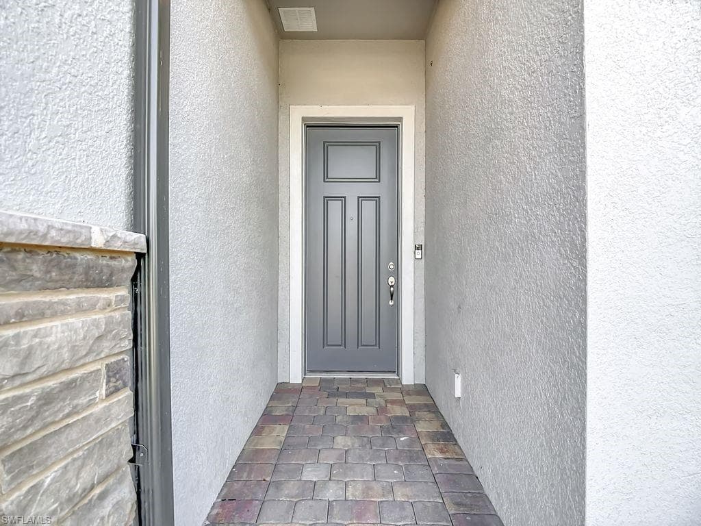 4250 Annapolis AVE-3