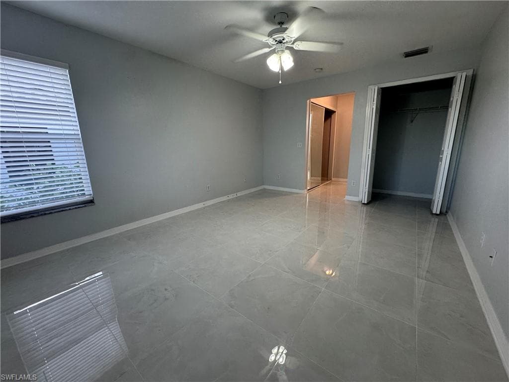 4649 Santiago LN, BONITA SPRINGS FL 34134-13