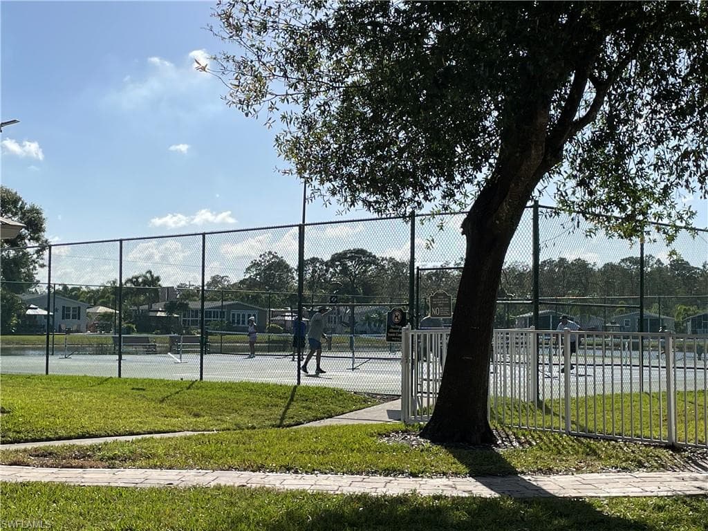 10313 Nightwood DR, FORT MYERS FL 33905-31