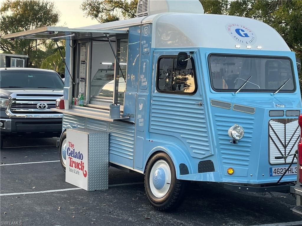 10313 Nightwood DR, FORT MYERS FL 33905-17