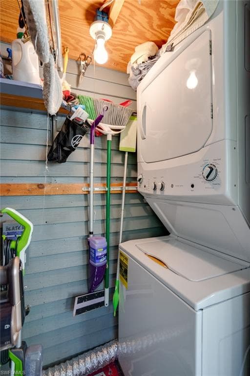 10835 Ani CIR, ESTERO FL 33928-4