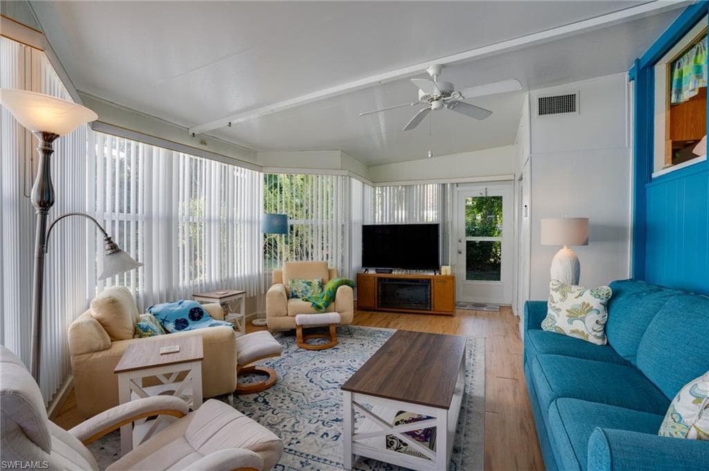 10835 Ani CIR, ESTERO FL 33928-2