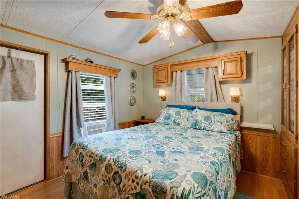 10835 Ani CIR, ESTERO FL 33928-9