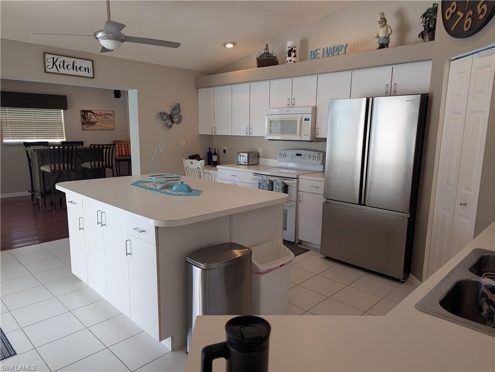 9248 Cypress DR N, FORT MYERS FL 33967-1
