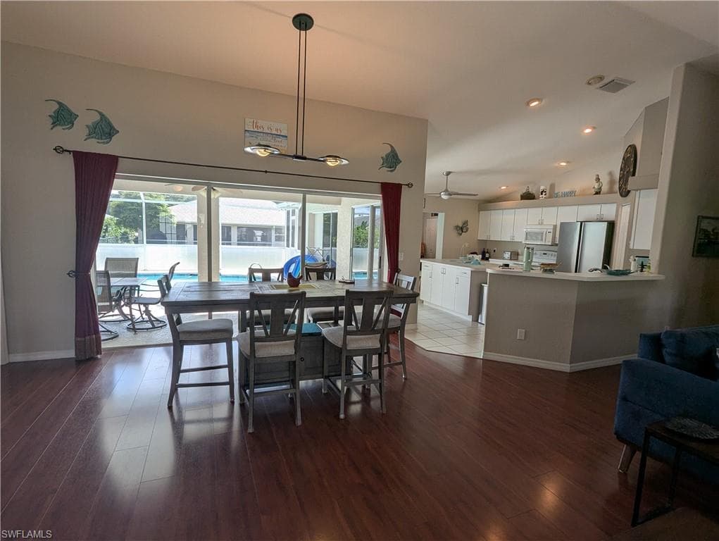 9248 Cypress DR N, FORT MYERS FL 33967-17