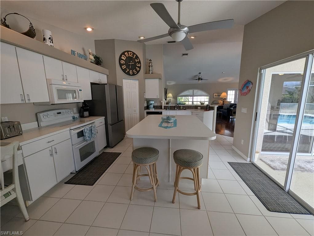 9248 Cypress DR N, FORT MYERS FL 33967-14