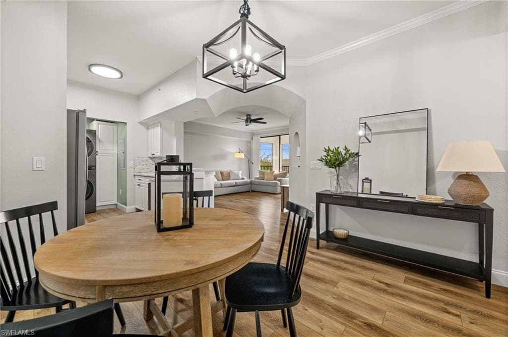 12930 Positano CIR # 307, NAPLES FL 34105-1