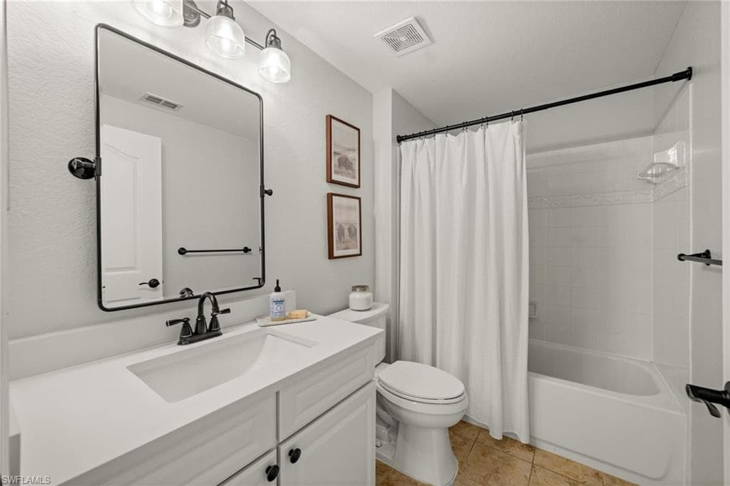 12930 Positano CIR # 307, NAPLES FL 34105-11