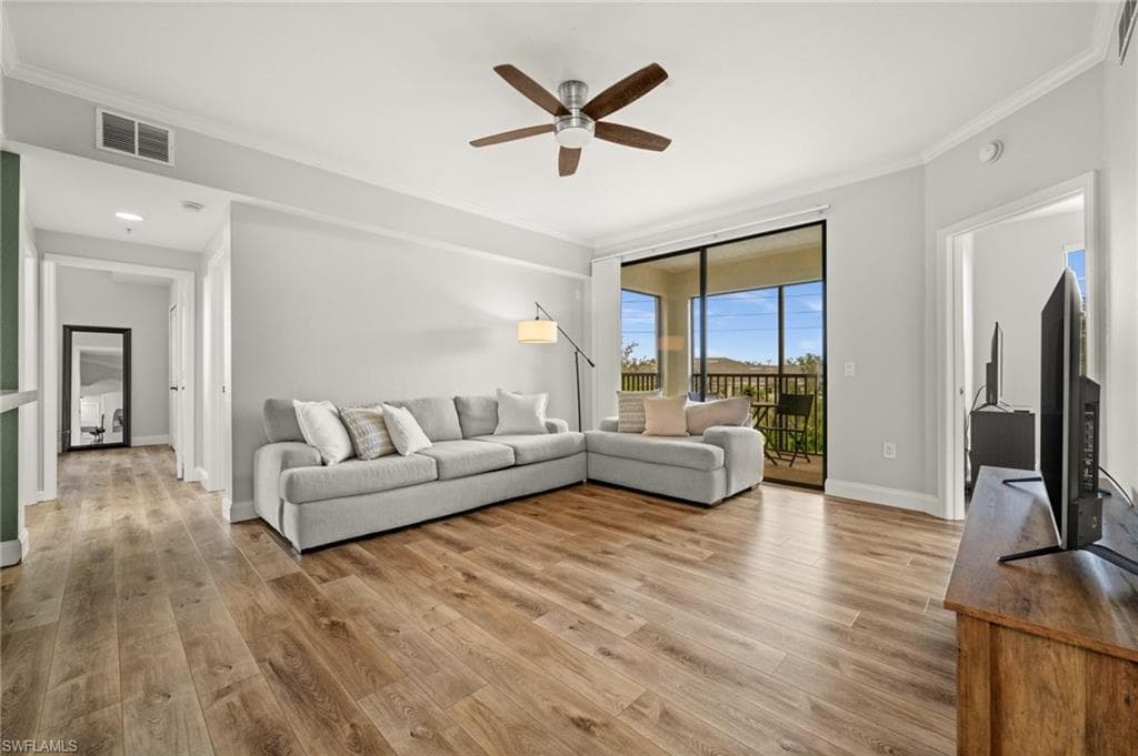 12930 Positano CIR # 307, NAPLES FL 34105-6