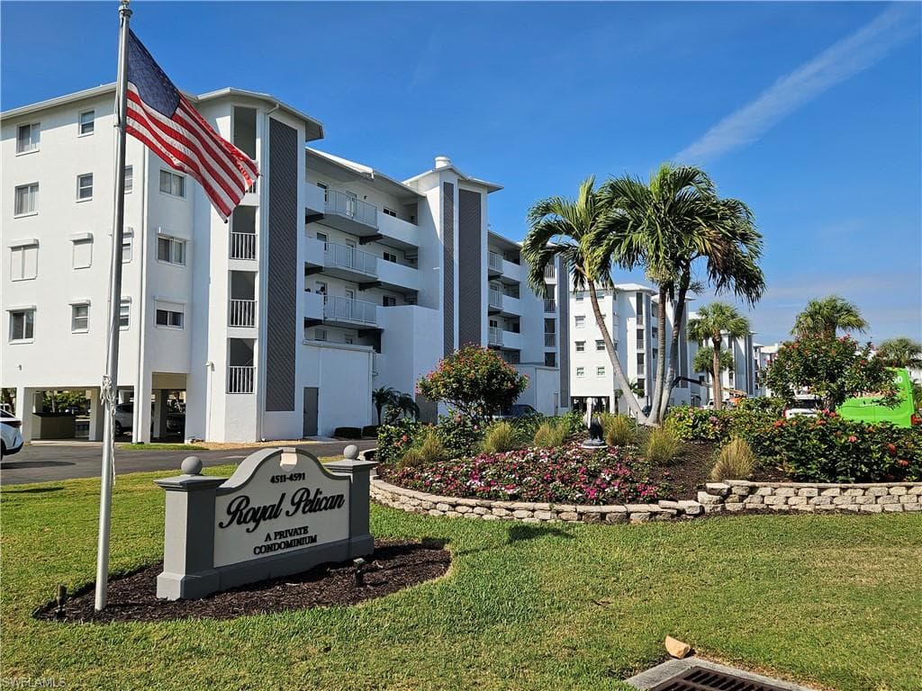 4571 Bay Beach LN # 373, FORT MYERS BEACH FL 33931-2
