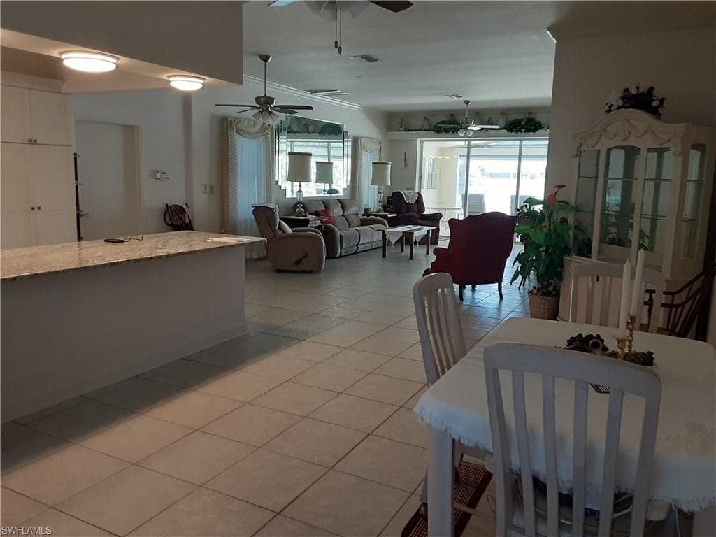 850 SE 1st TER, CAPE CORAL FL 33990-9