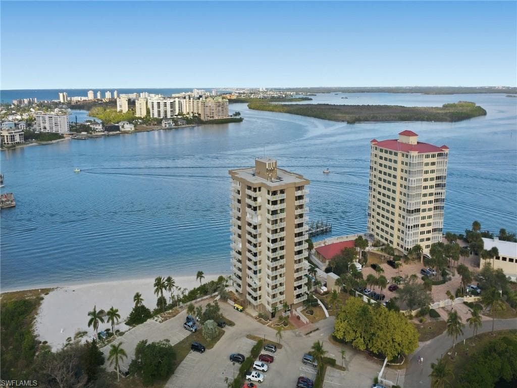 8701 Estero BLVD # 201, BONITA SPRINGS FL 33931-30