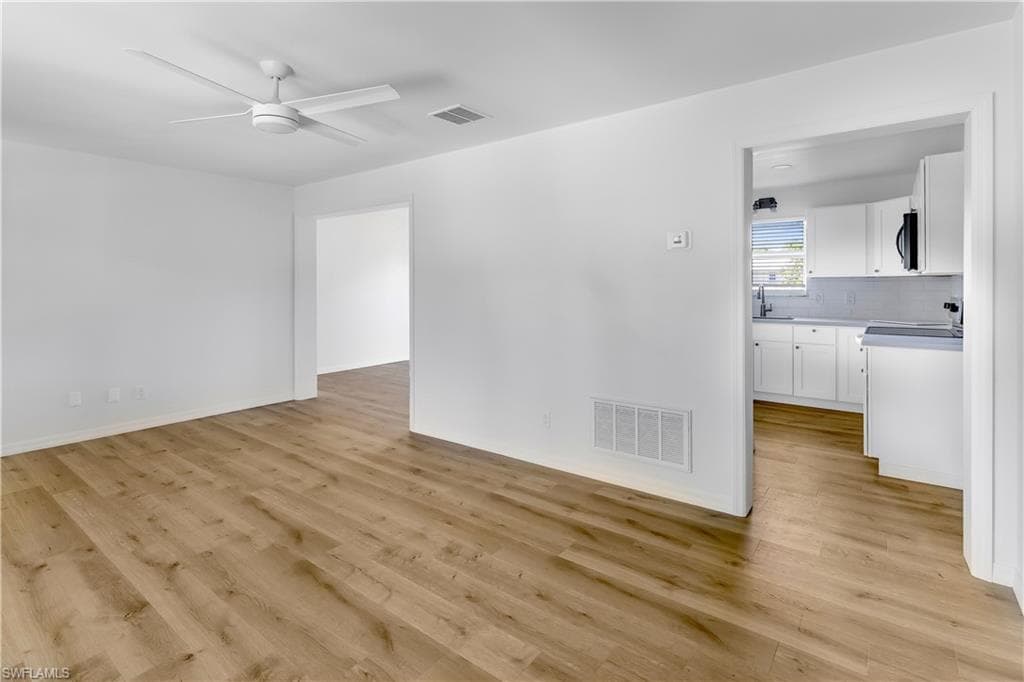 10697 Holly RD, BOKEELIA FL 33922-18