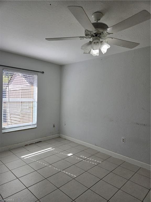 5400 Golden Gate PKWY, NAPLES FL 34116-13