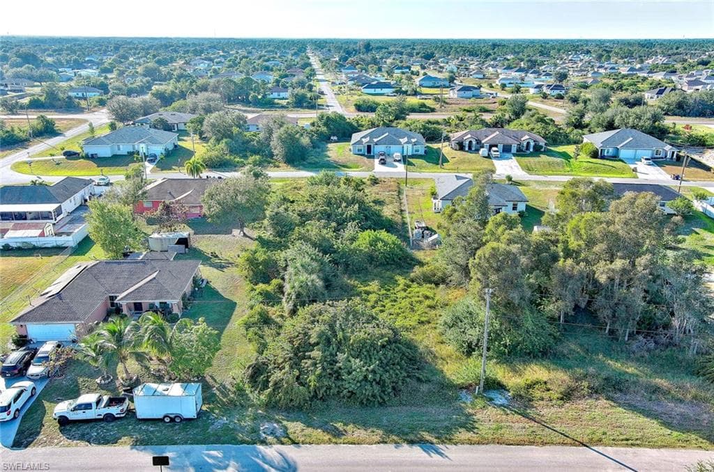 394 Palencia AVE, LEHIGH ACRES FL 33974-6