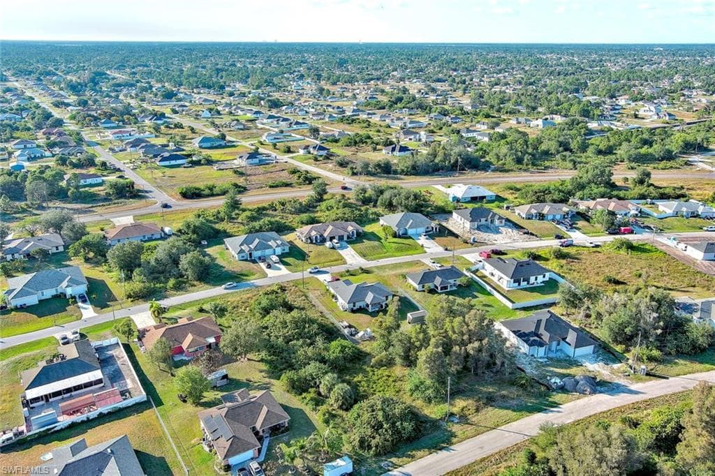 394 Palencia AVE, LEHIGH ACRES FL 33974-9